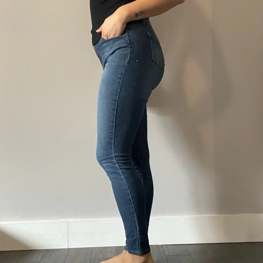 ๐ Blue Spice Womenโs Blue Skinny Jeans - Size 5๐ - Picture 4 of 9